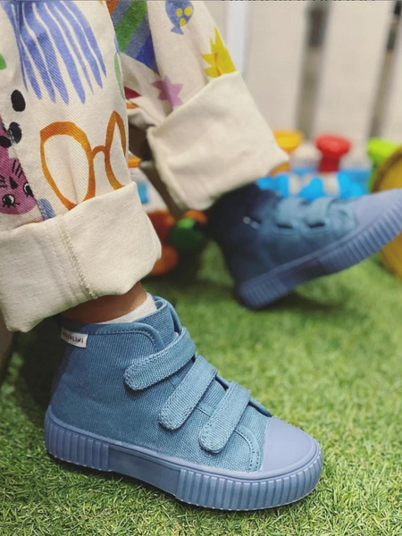 Original High Top Sneaker Blue